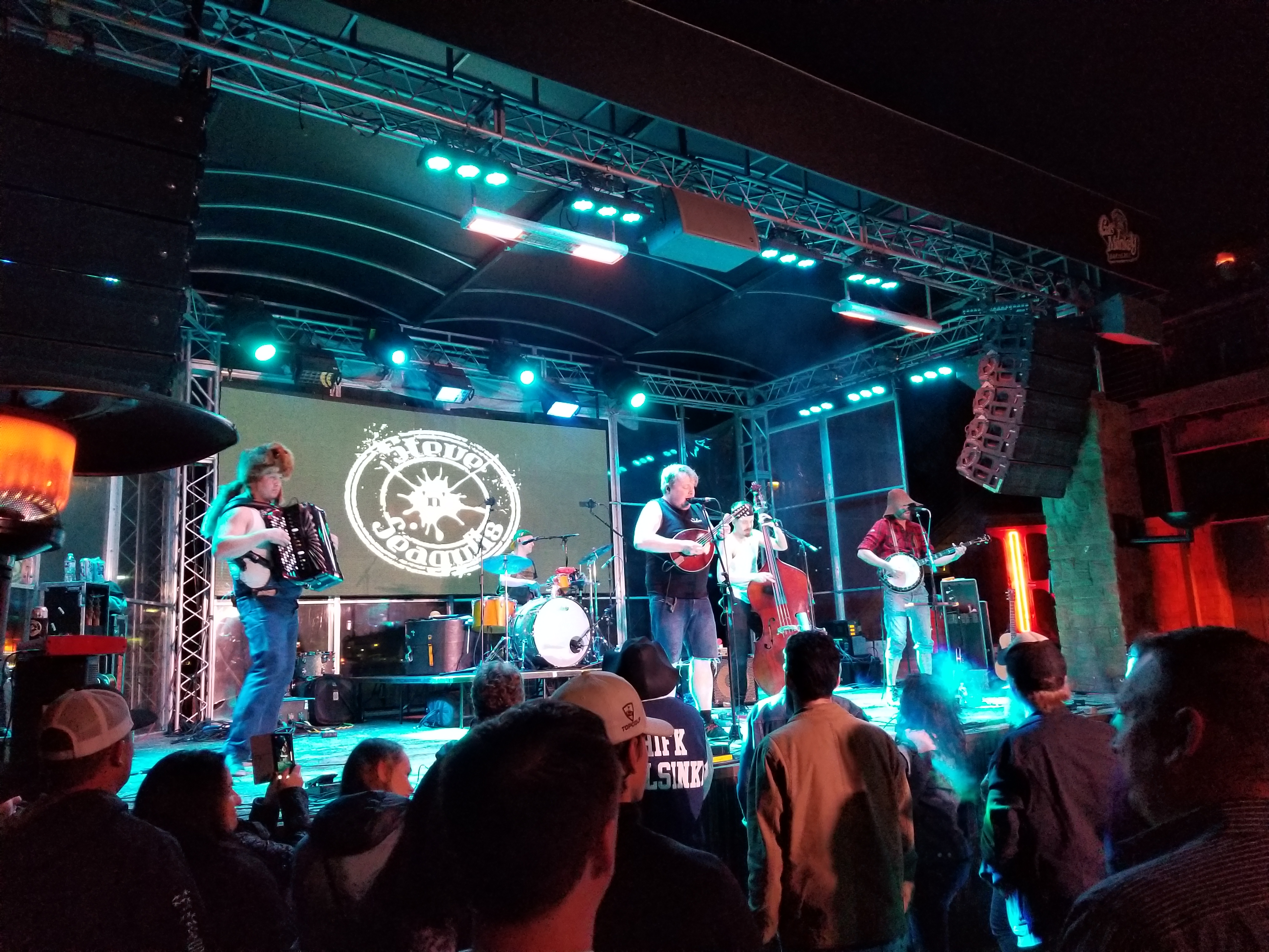 SteveNSeagulls2019-03-16GasMonkeyBarDallasTX (1).jpg